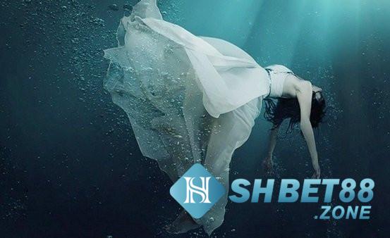 Nằm mơ thấy hồn người chết đánh con gì phát tài? 7 Mộng thấy linh hồn người chết hiện về những không biết là ai